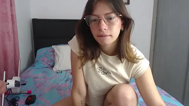 Tiiana online show from February 20, 5:24 pm