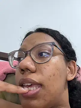 Valen1800 online show from March 20, 3:11 am