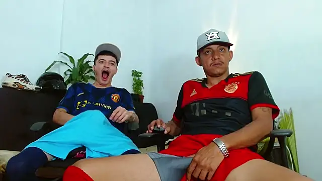 skinny23cm online show from March 30, 7:48 pm