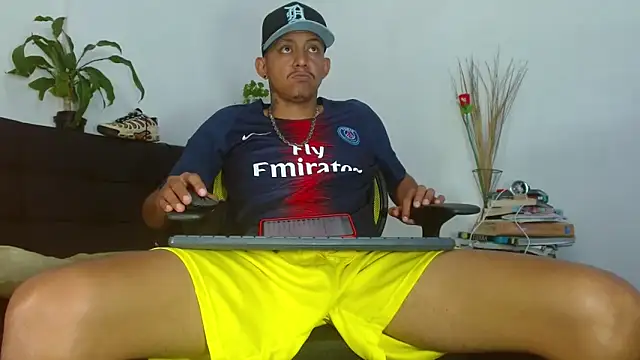 skinny23cm online show from April 7, 3:12 pm