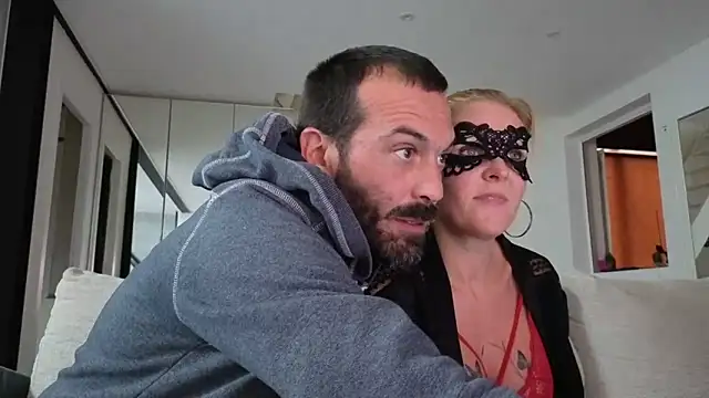 Snapshot of bellemasquer chatting on September 24, 1:14 pm bellemasquer online show from September 24, 1:14 pm