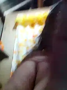 Huge mama69 online show from April 1, 2:45 am