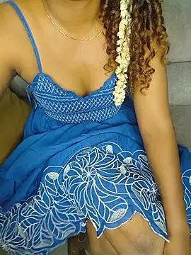 Tamilpallavi online show from July 30, 1:32 pm