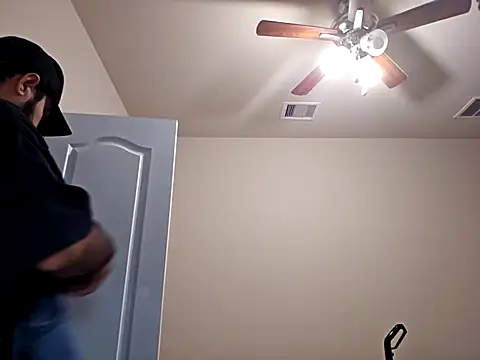 Snapshot of Lb228w chatting on November 11, 10:10 pm Lb228w online show from November 11, 10:10 pm