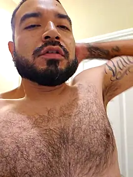 Snapshot of Lb228w chatting on December 1, 5:34 am Lb228w online show from December 1, 5:34 am