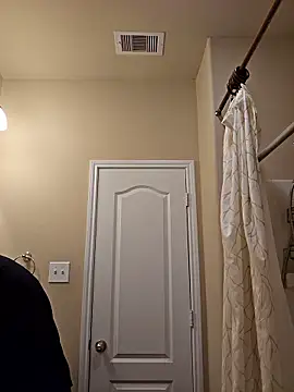 Snapshot of Lb228w chatting on January 11, 4:17 am Lb228w online show from January 11, 4:17 am