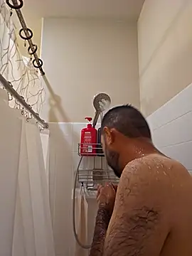 Snapshot of Lb228w chatting on March 1, 6:32 pm Lb228w online show from March 1, 6:32 pm