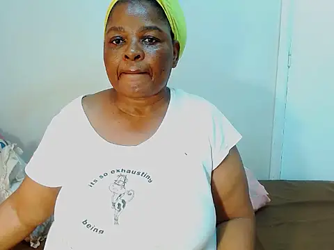 Snapshot of Love-Racheal75 chatting on October 4, 7:17 am Love-Racheal75 online show from October 4, 7:17 am
