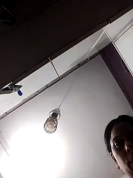 Soniya Roy online show from November 20, 11:43 am