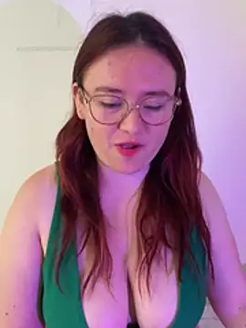 Snapshot of AliaMiller_ chatting on July 23, 2:59 pm AliaMiller online show from July 23, 2:59 pm