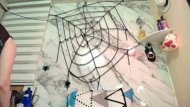 rachelroberts online show from October 28, 9:13 am