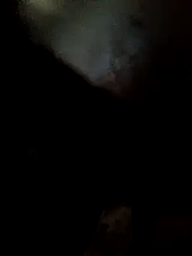 Snapshot of alber907 chatting on October 8, 10:40 pm alber907 online show from October 8, 10:40 pm