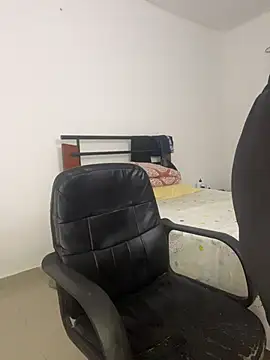 vincentjaxon online show from November 21, 11:42 am