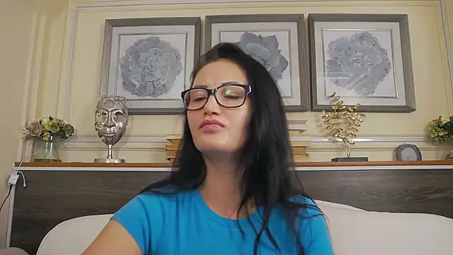 HellenDesire online show from November 14, 3:49 am