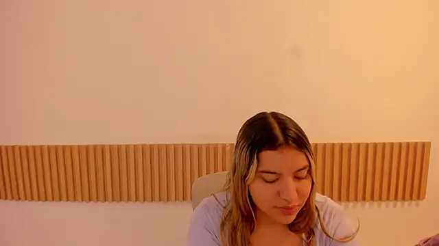 OliviaSweett online show from July 15, 6:35 pm