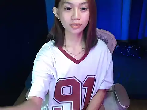 Snapshot of kiamiller_x chatting on March 9, 12:42 pm kiamiller x online show from March 9, 12:42 pm