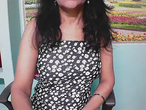 Lovely bhabhi143 online show from March 18, 6:05 am
