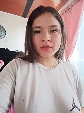 Isa Acosta online show from July 7, 4:33 pm