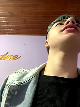 AlexanderCollman online show from November 13, 4:44 am