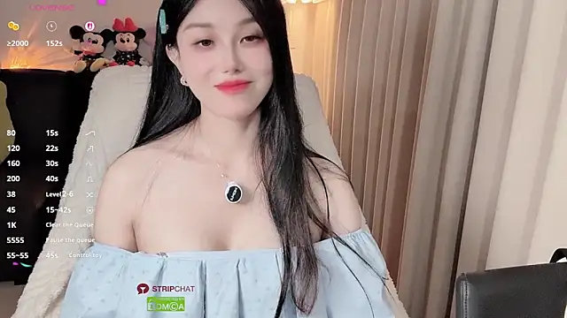 Xiatian520  online show from April 1, 1:41 pm