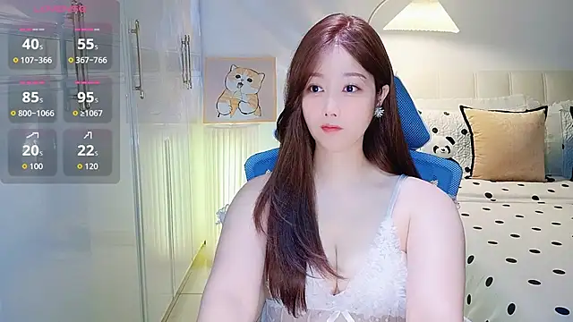 Snapshot of Xiaotantan-99 chatting on May 13, 7:33 pm Xiaotantan-99 online show from May 13, 7:33 pm
