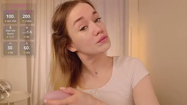 Snapshot of DiscoPotato chatting on February 17, 5:48 am DiscoPotato online show from February 17, 5:48 am