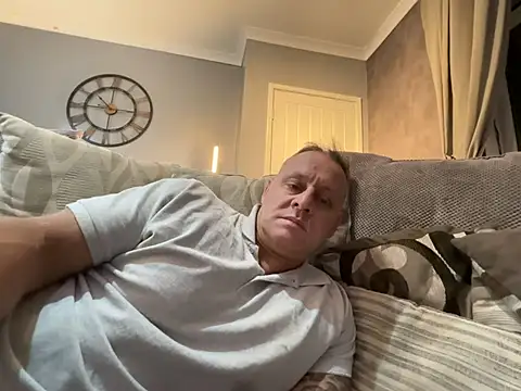 backdoorgalore4you online show from February 16, 10:17 pm