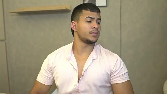 Thiago Valente online show from February 28, 4:52 pm