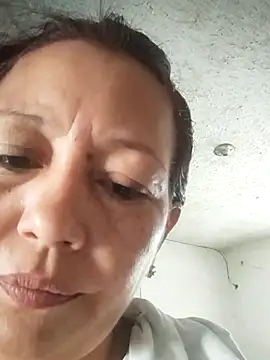 Snapshot of marinita13 chatting on September 19, 2:40 pm marinita13 online show from September 19, 2:40 pm