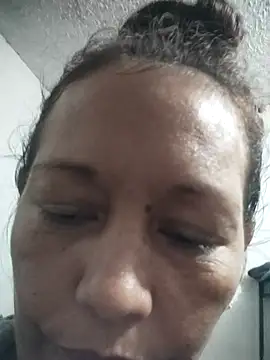 Snapshot of marinita13 chatting on October 12, 2:21 am marinita13 online show from October 12, 2:21 am