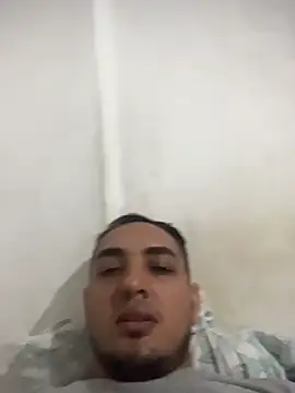 Snapshot of Alejand276765 chatting on October 22, 10:53 pm Alejand276765 online show from October 22, 10:53 pm