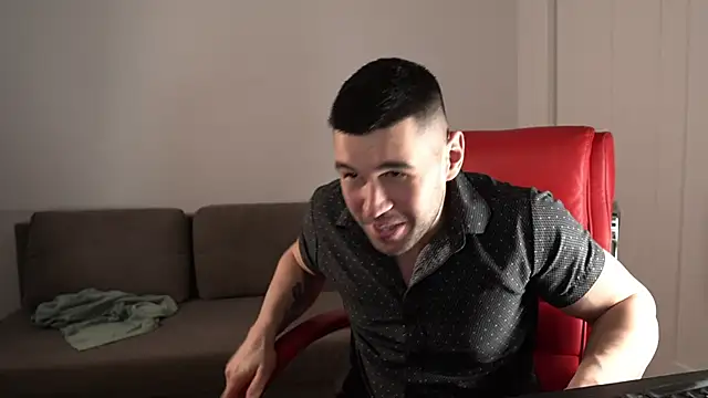 Sand0w online show from April 13, 7:41 pm