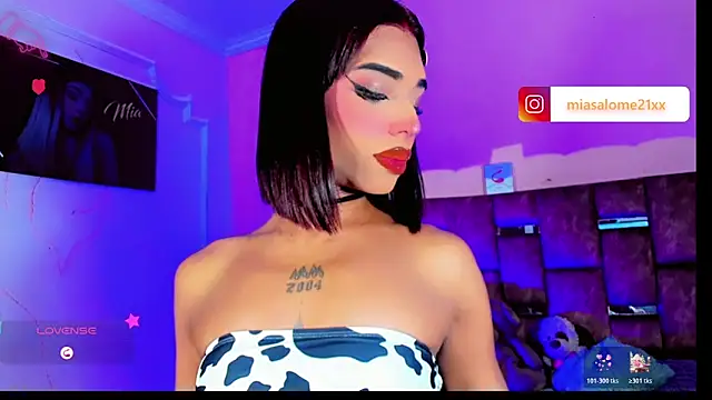 LADY-HOT-SEXY- online show from February 6, 7:45 am