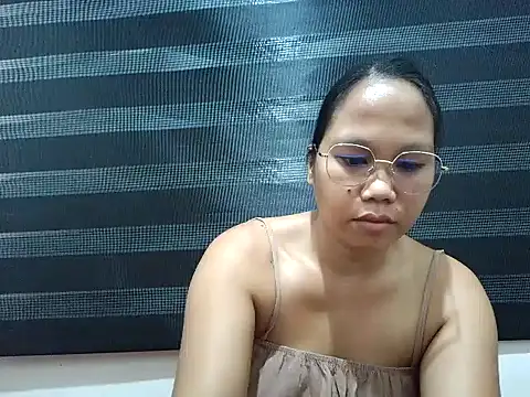 SpankyMyAss69 online show from January 17, 8:56 pm