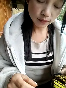 Tiyir597 online show from October 24, 2:52 am