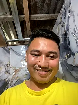 Snapshot of BicuriousExploer chatting on November 4, 10:31 pm BicuriousExploer online show from November 4, 10:31 pm