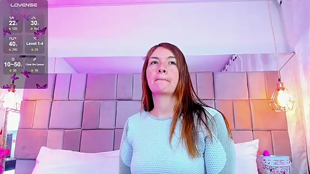 antoneella jones online show from December 15, 12:42 pm