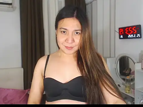 stellahugeX online show from March 24, 6:24 pm