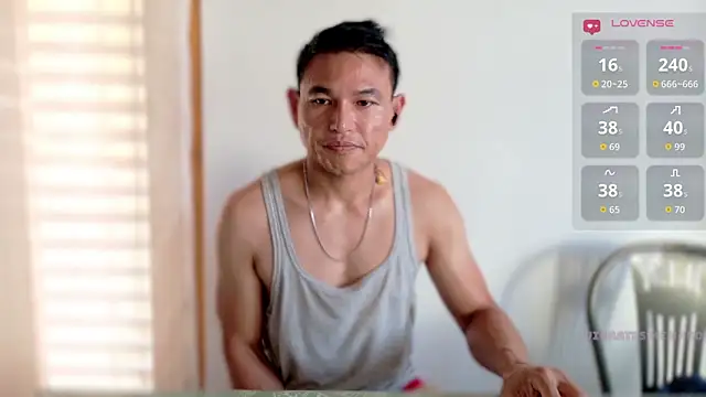 AsianBoy WhiteDaddy online show from June 23, 5:16 am