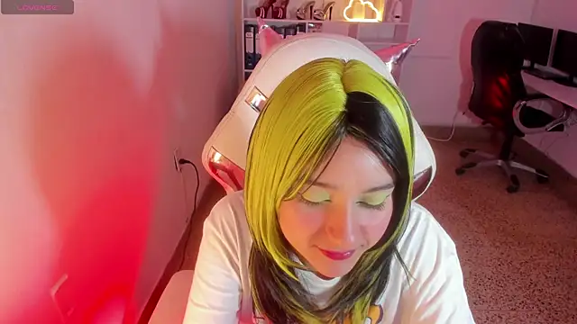 Molly sweetlove online show from November 10, 6:29 pm