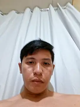 darryl hugecok online show from July 28, 3:21 pm