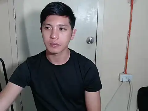 darryl hugecok online show from July 28, 6:53 pm