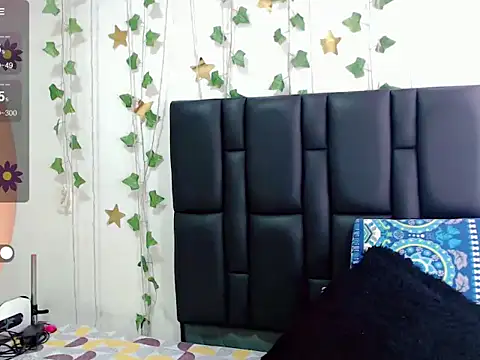 sara arias00 online show from September 19, 1:12 pm