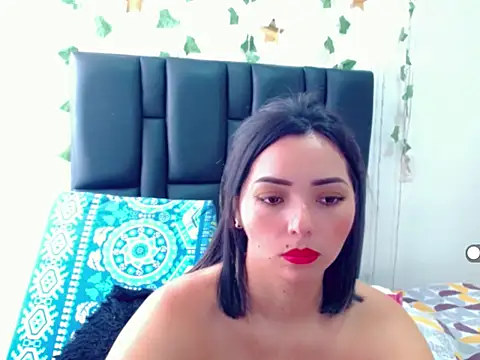 sara arias00 online show from September 26, 2:21 pm