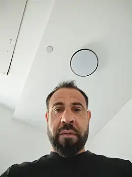 Snapshot of mykelem chatting on May 16, 2:05 pm mykelem online show from May 16, 2:05 pm