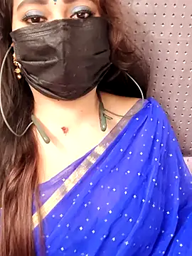 Snapshot of Cutie_nila26 chatting on October 1, 5:02 am Cutie nila26 online show from October 1, 5:02 am