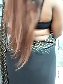 Snapshot of Cutie_nila26 chatting on October 2, 5:58 am Cutie nila26 online show from October 2, 5:58 am