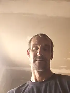 Hungwell1515 online show from February 7, 7:28 pm