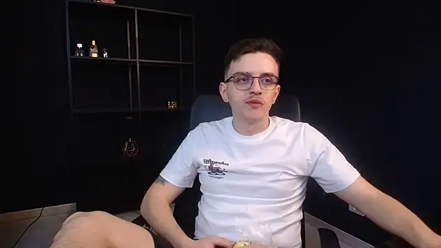 FelixStarkk online show from May 16, 5:37 am
