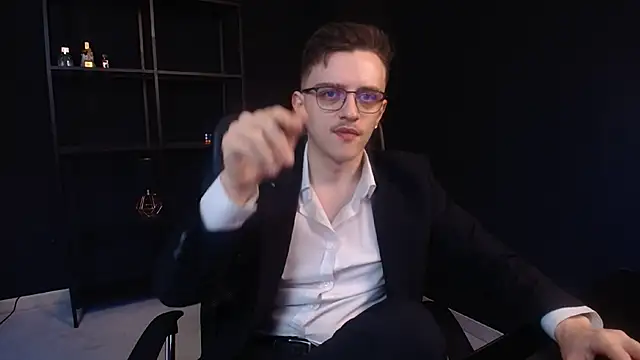 FelixStarkk online show from May 18, 5:35 am